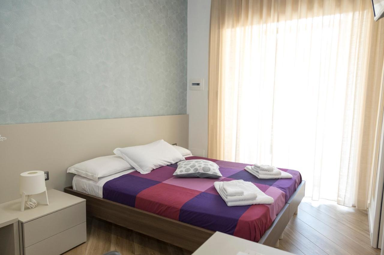 Garibaldi Rooms Naples Exterior photo